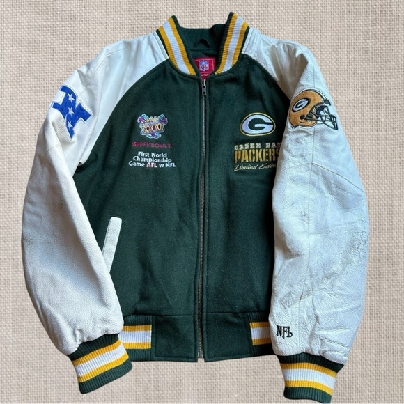 NFL Jackets & Blazers - GB Packers Vintage Jacket w/a Wool Blend Body & Cream-Colored Leather Sleeves